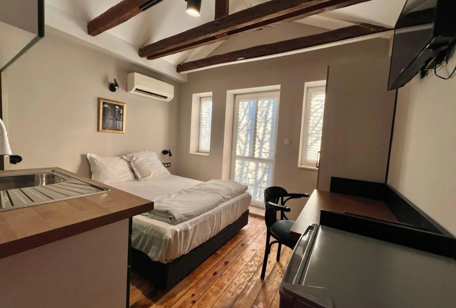 Home Station 1 Bed Room Brussels Apartment