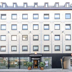 Ibis Centre Chatelain Hotell